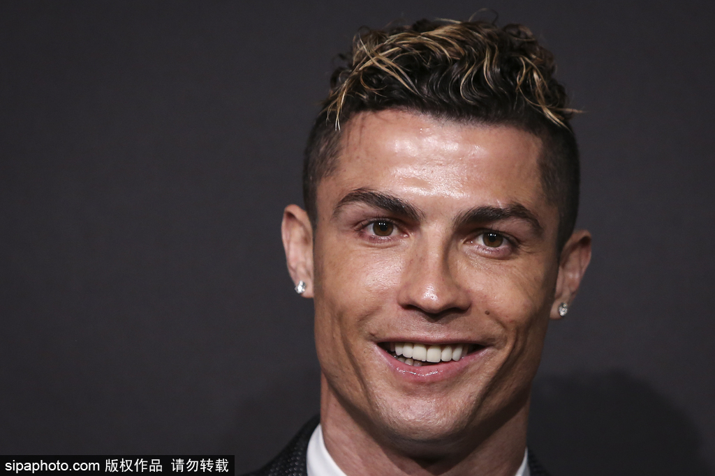 法尔克：拜仁重视巴黎对于帕的兴趣，将为他提供涨薪续约合同