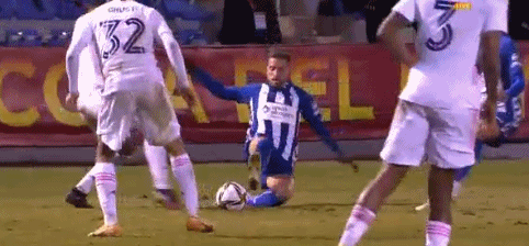 高清：英超利物浦遭绝平3-3 萨拉赫枯坐替补席