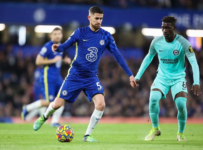 文森特：我们需要里夫斯做自己，每场比赛我们都非常依赖他