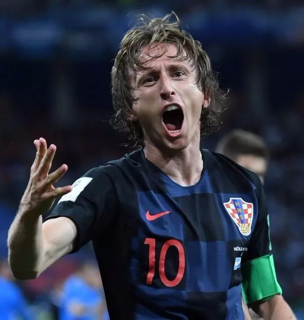 杜篮德关键投篮稳定命中