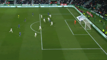 维尼修斯：主场作战目标就是赢球，相信加西亚能帮助球队取胜