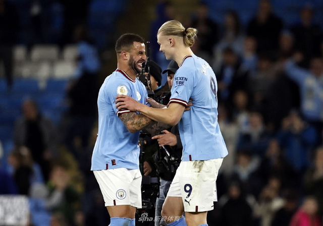 布朗：姆伯莫过去几年被低估了，大家都更关注伊万-托尼